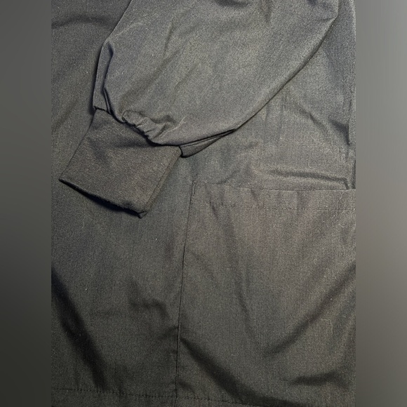 Black Natural Uniforms Scrub Jacket. Size XL. - Picture 5 of 5